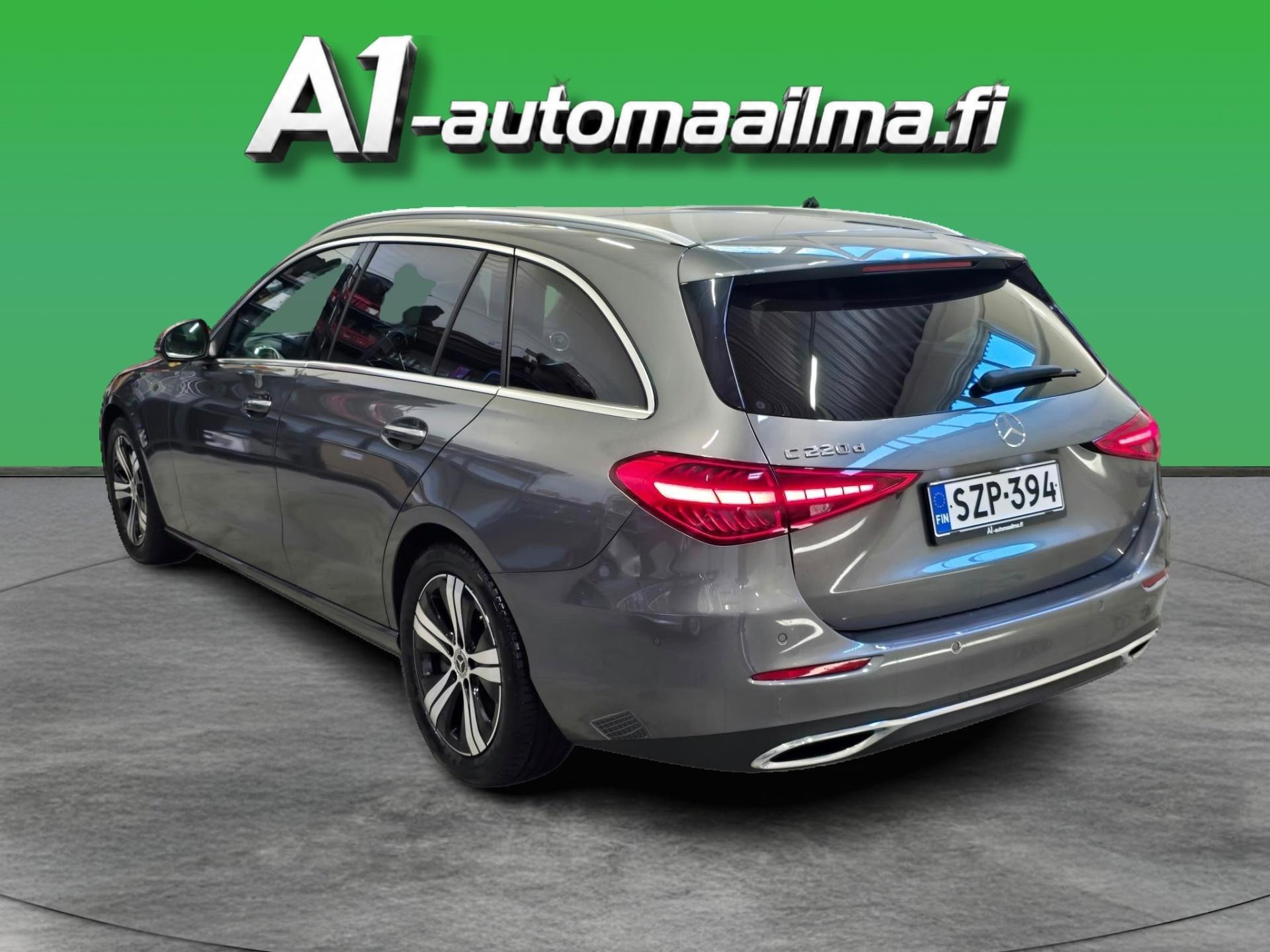 MERCEDES-BENZ C 2022