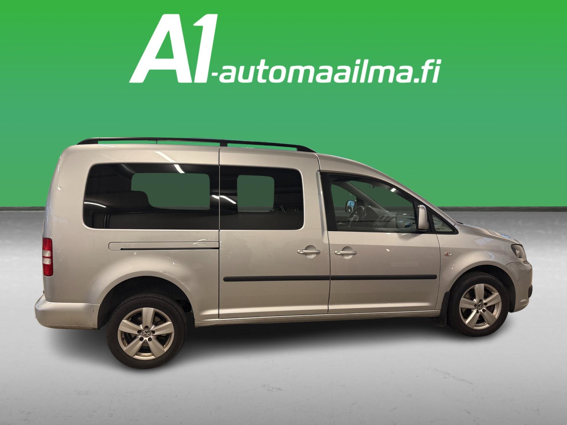 VOLKSWAGEN Caddy Maxi 2011