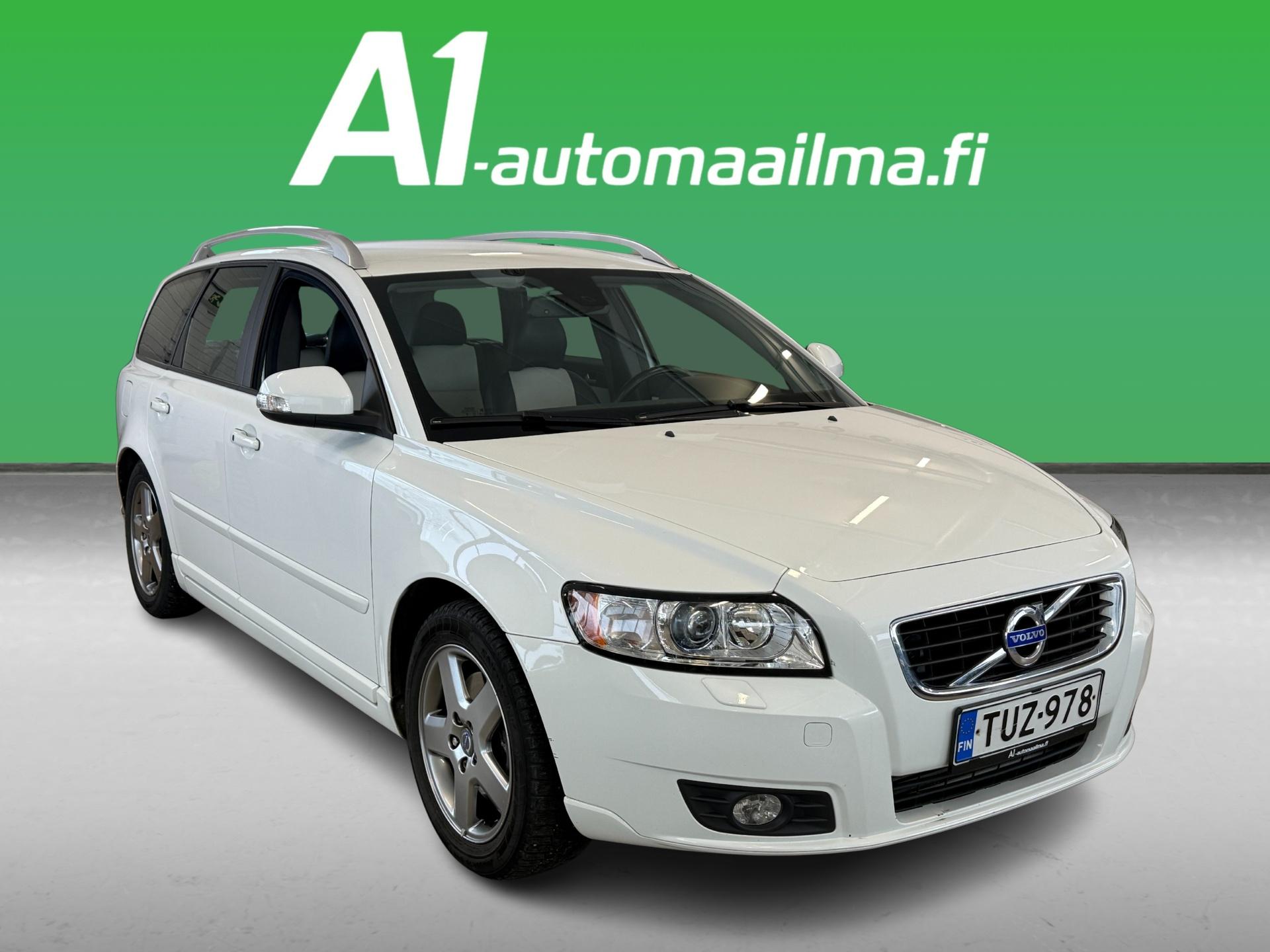 VOLVO V50 2012