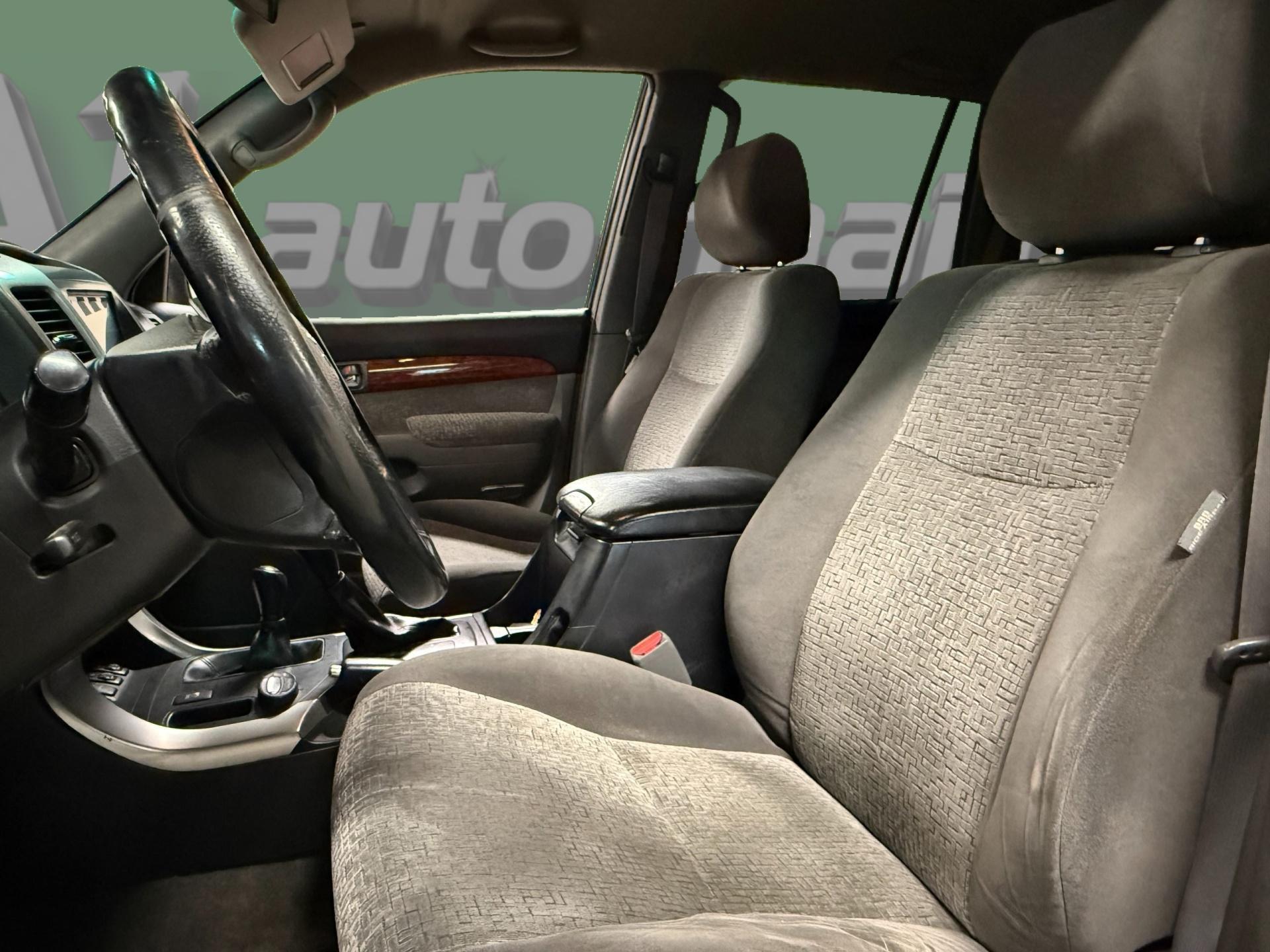 TOYOTA Land Cruiser 2007