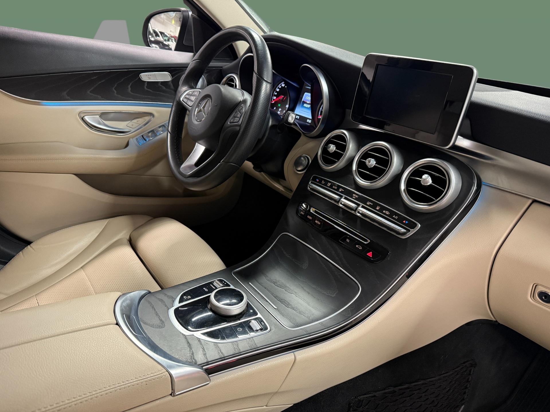 MERCEDES-BENZ C 2018