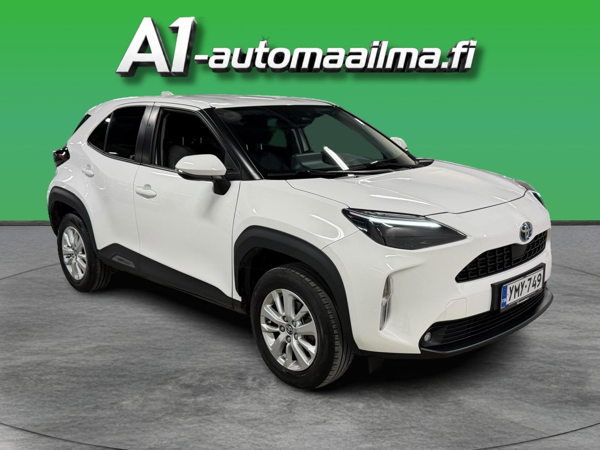TOYOTA Yaris Cross 2023