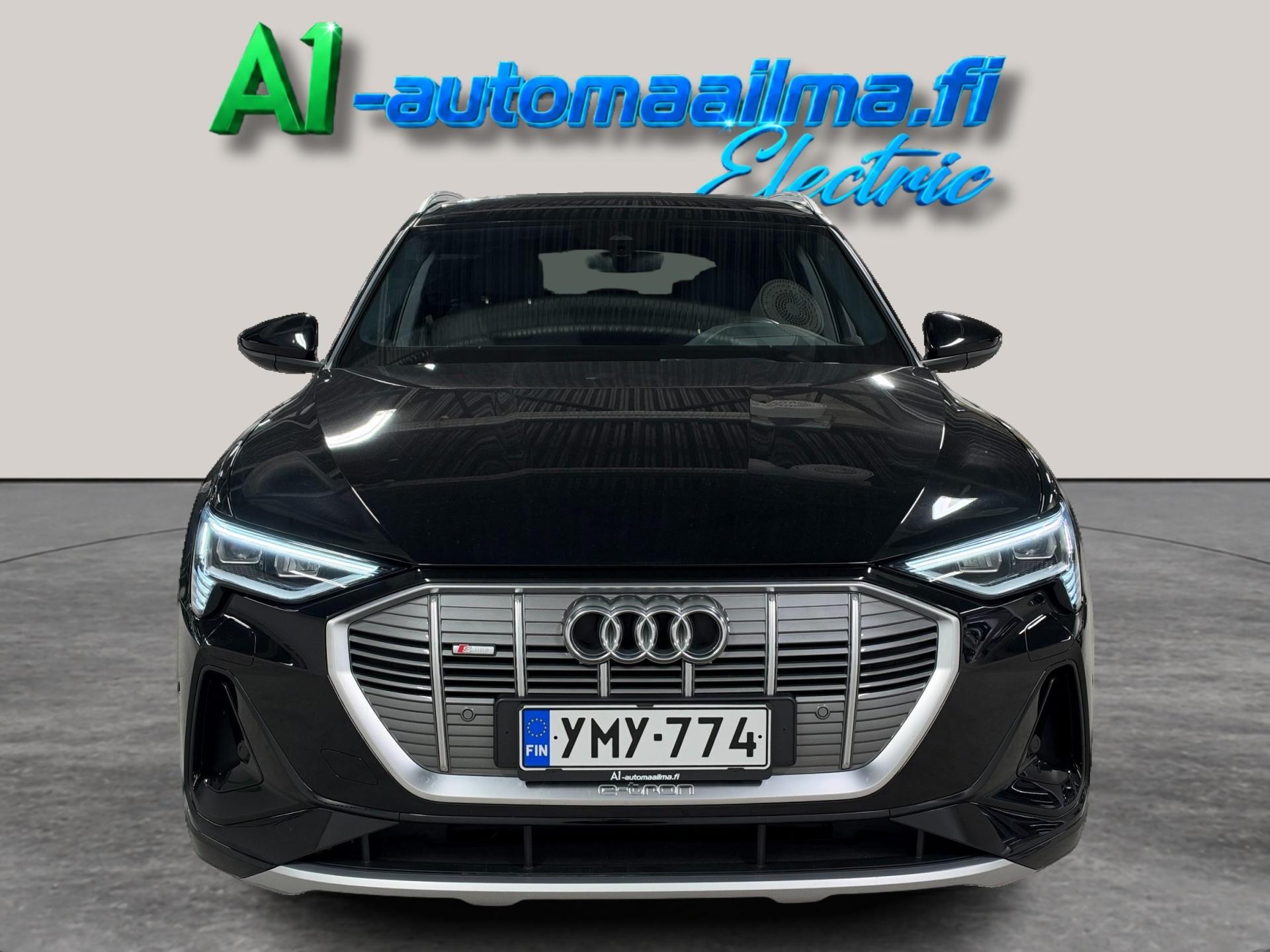 AUDI e-tron 2023