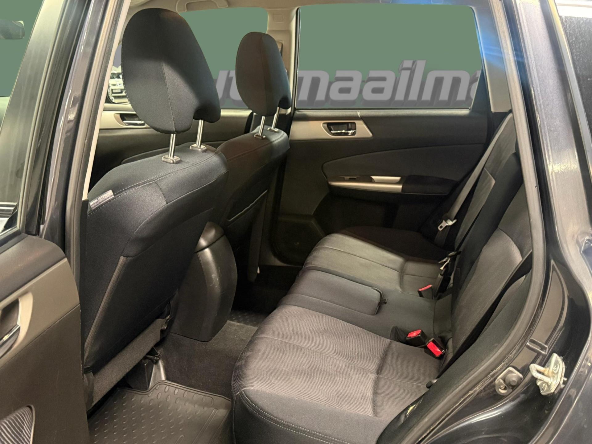 SUBARU Forester 2008
