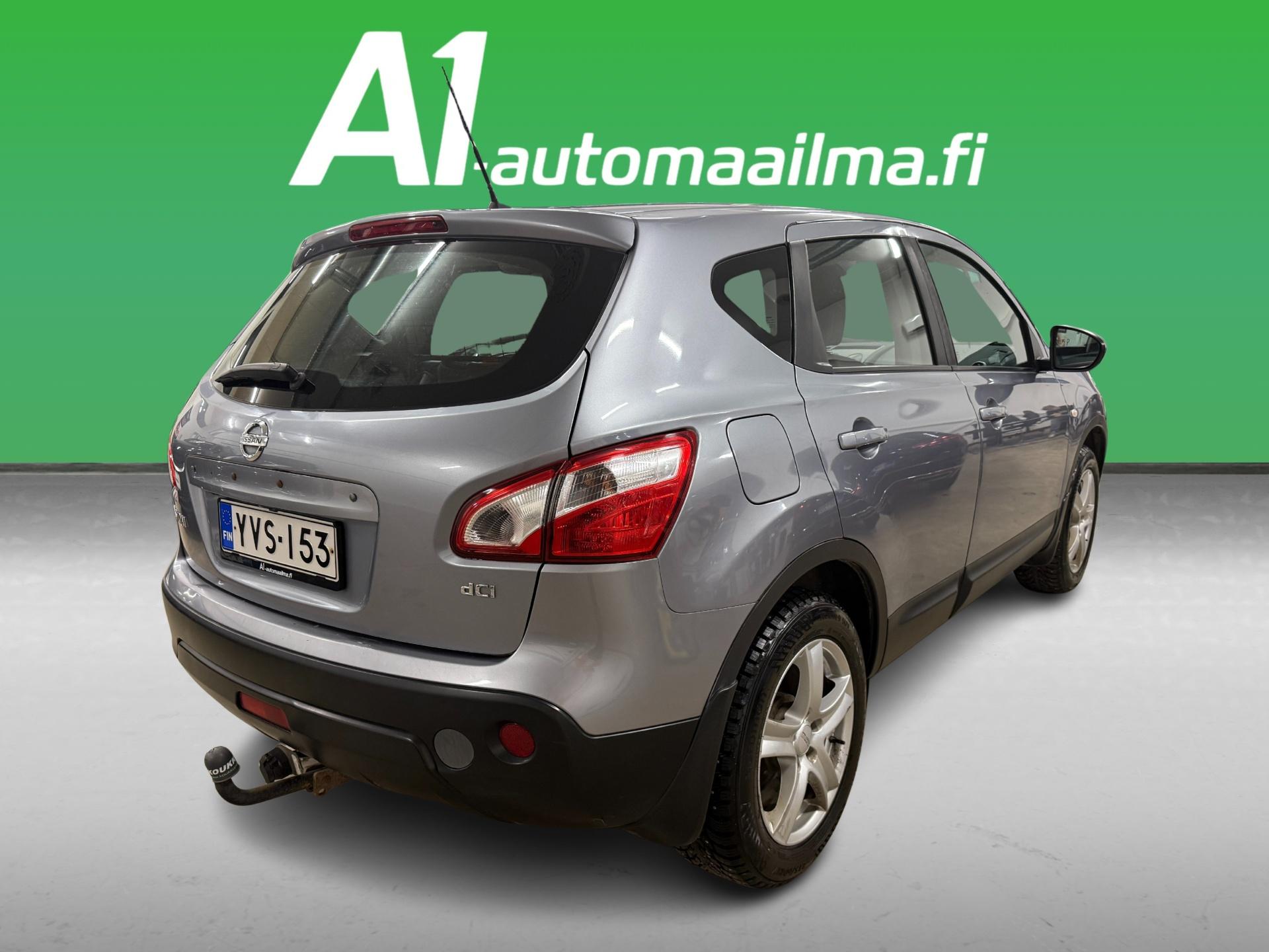 NISSAN Qashqai 2010