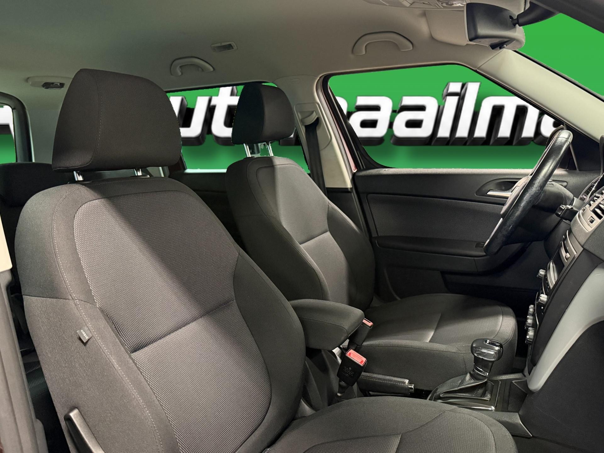 SKODA Yeti 2011