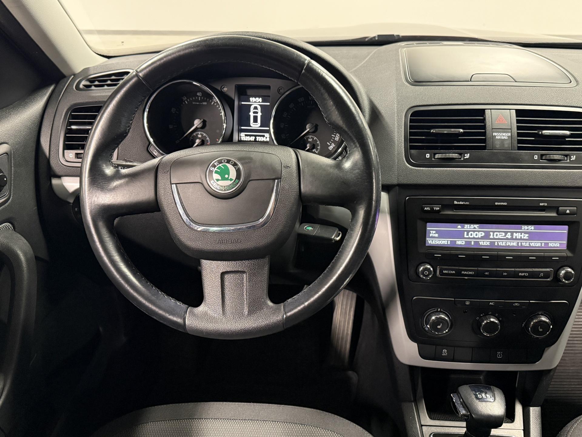 SKODA Yeti 2011