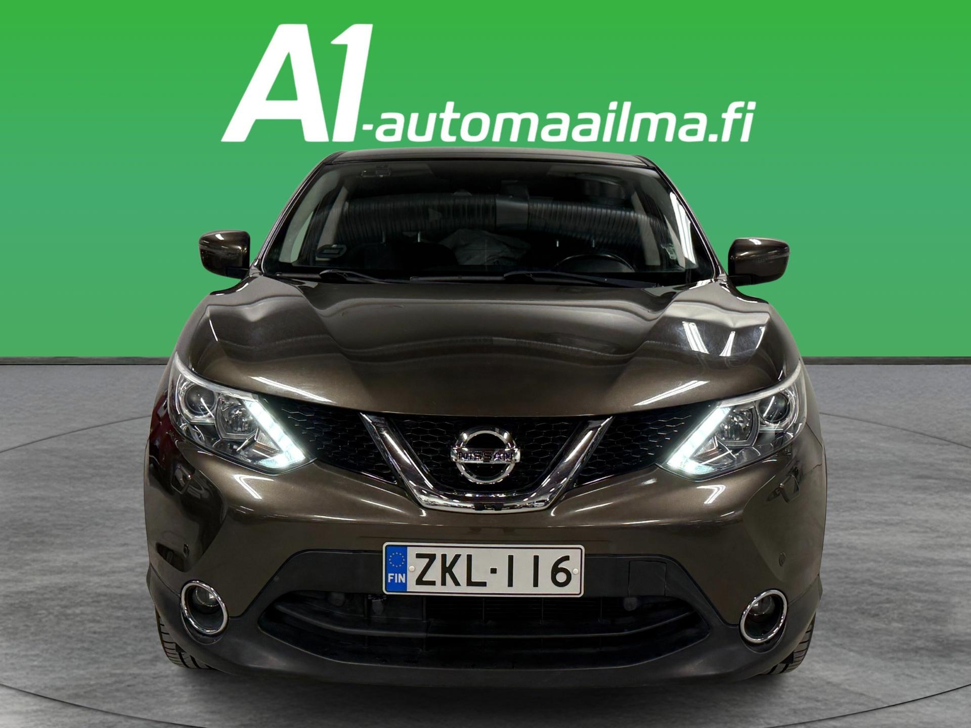 NISSAN Qashqai 2015