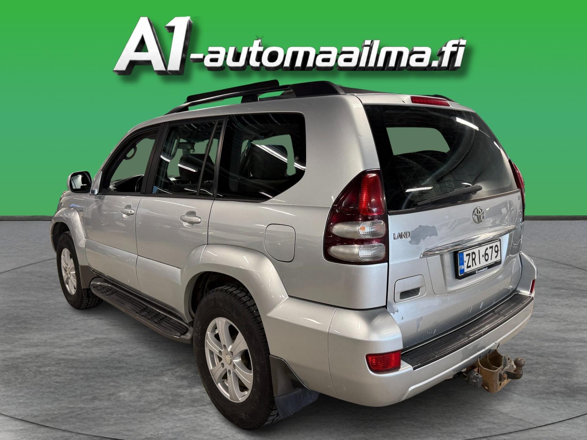 TOYOTA Land Cruiser 2006