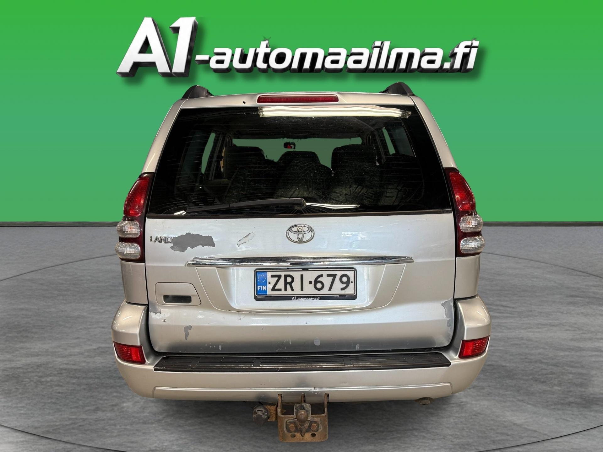 TOYOTA Land Cruiser 2006
