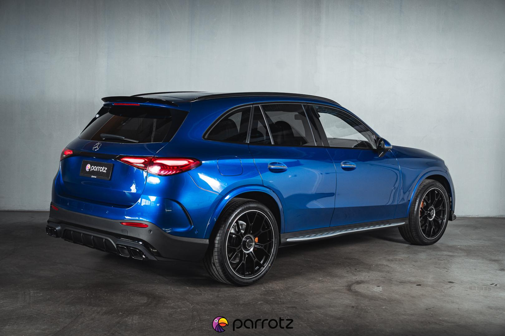 MERCEDES-BENZ GLC 2023