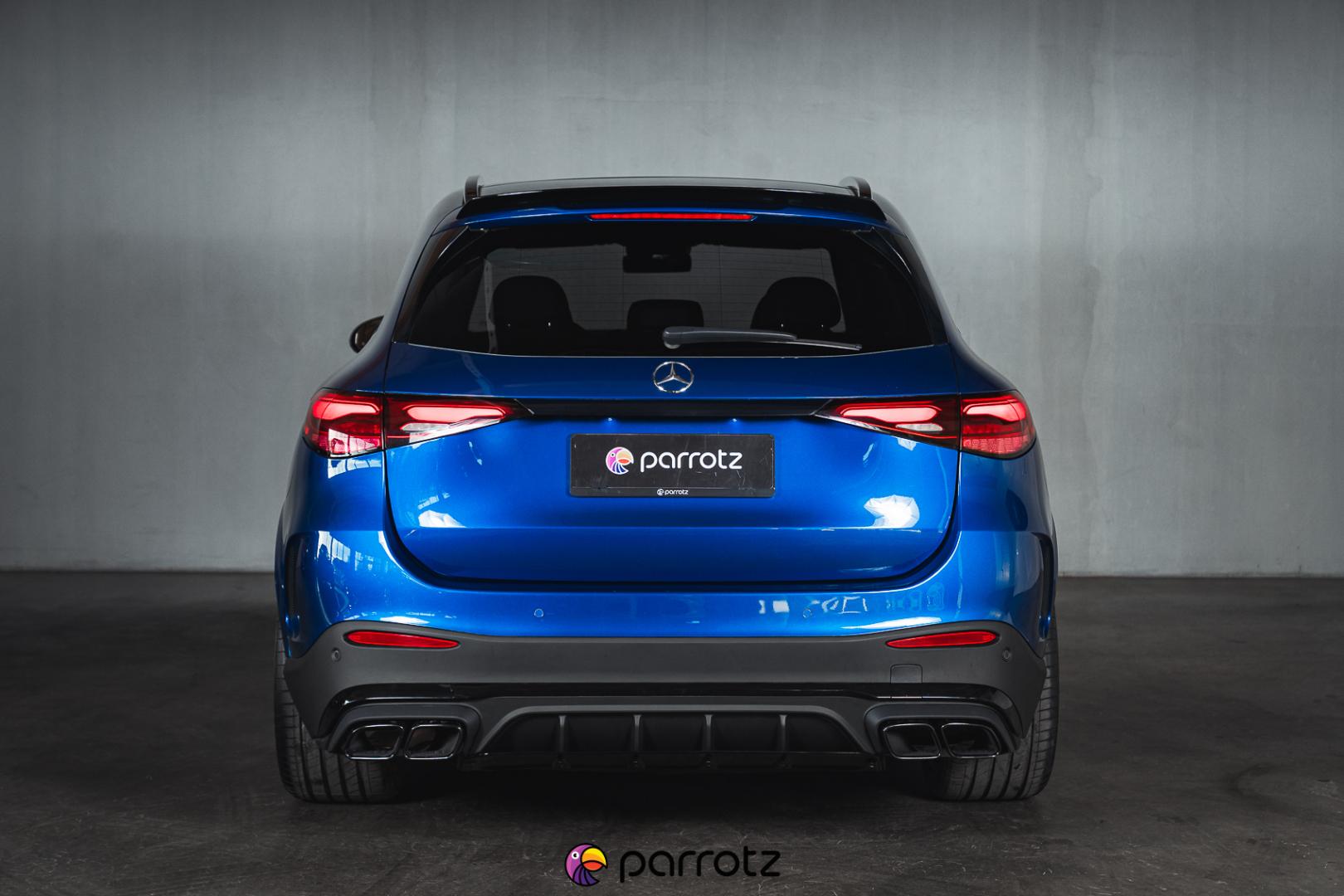 MERCEDES-BENZ GLC 2023