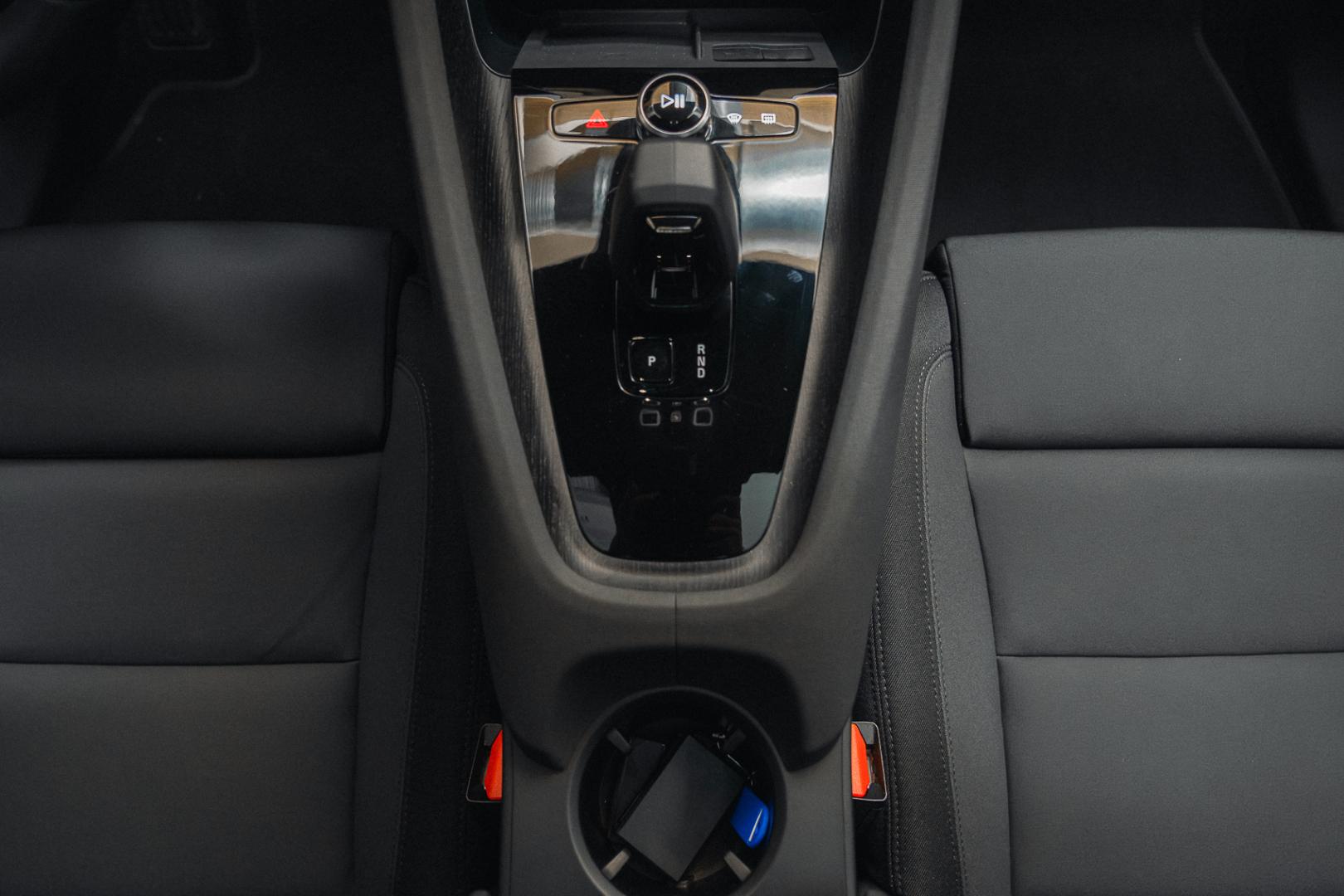 POLESTAR 2 2023