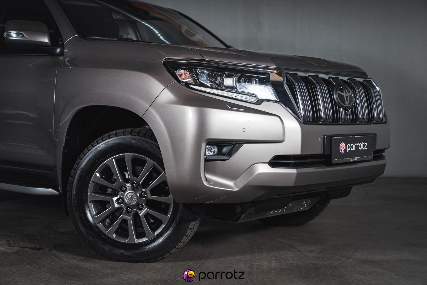 TOYOTA Land Cruiser 2019