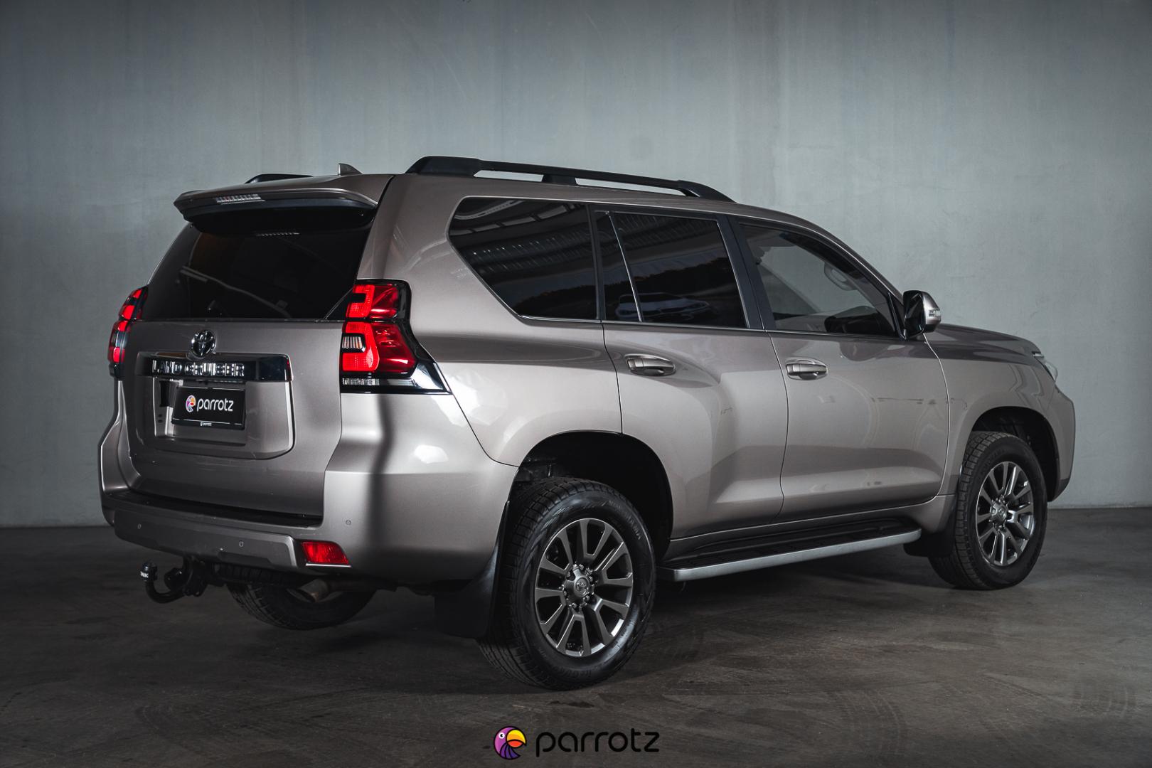 TOYOTA Land Cruiser 2019