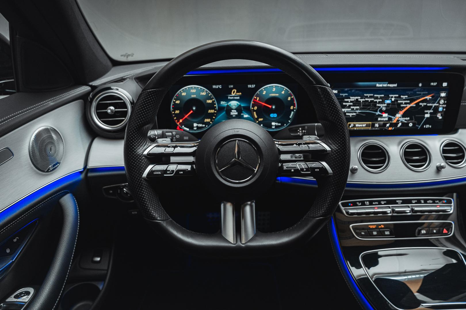 MERCEDES-BENZ E 2021