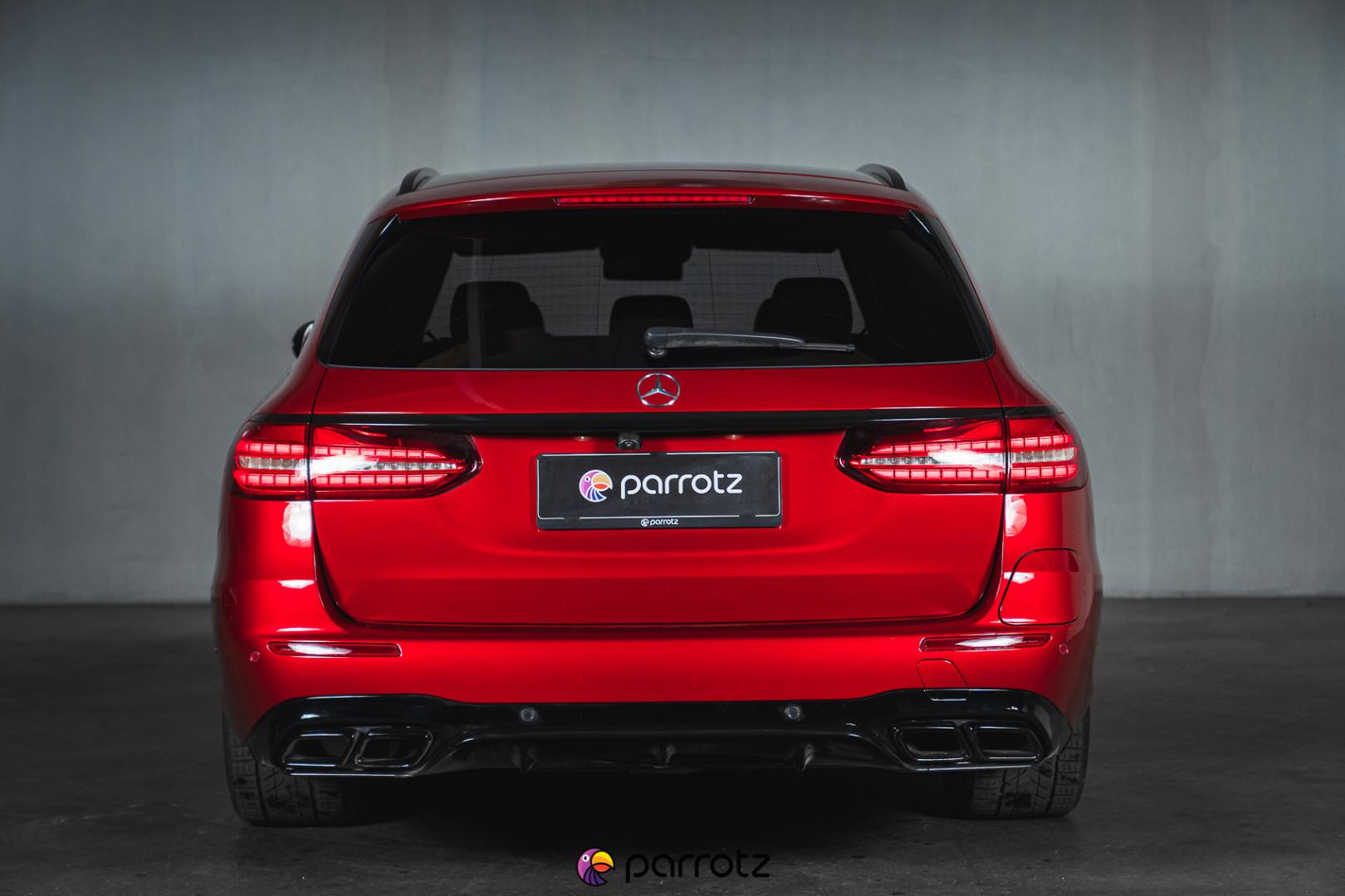 MERCEDES-BENZ E 2021