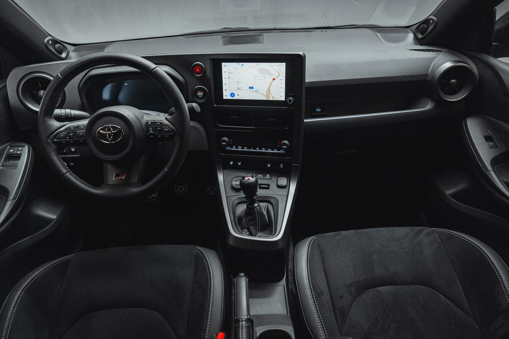 TOYOTA GR Yaris 2024