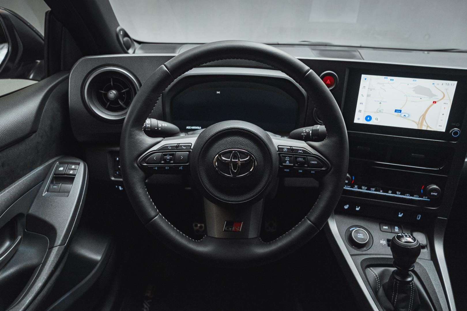 TOYOTA GR Yaris 2024