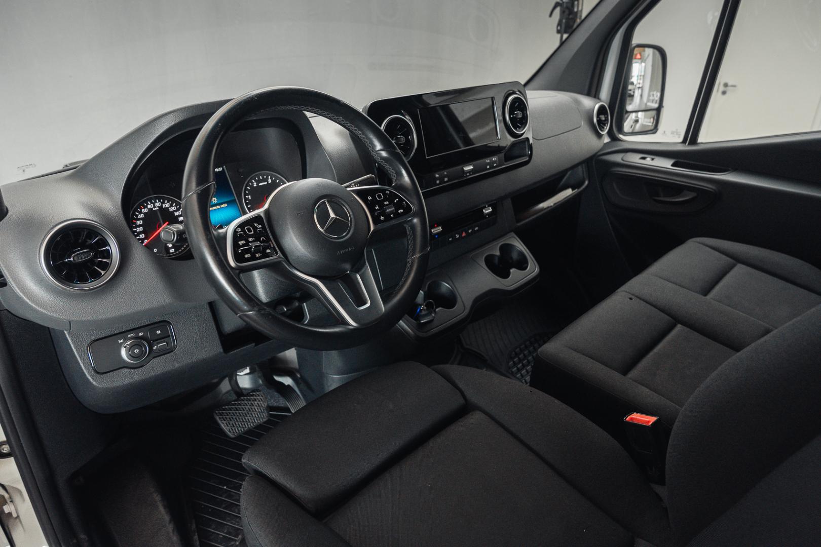 MERCEDES-BENZ Sprinter 2020
