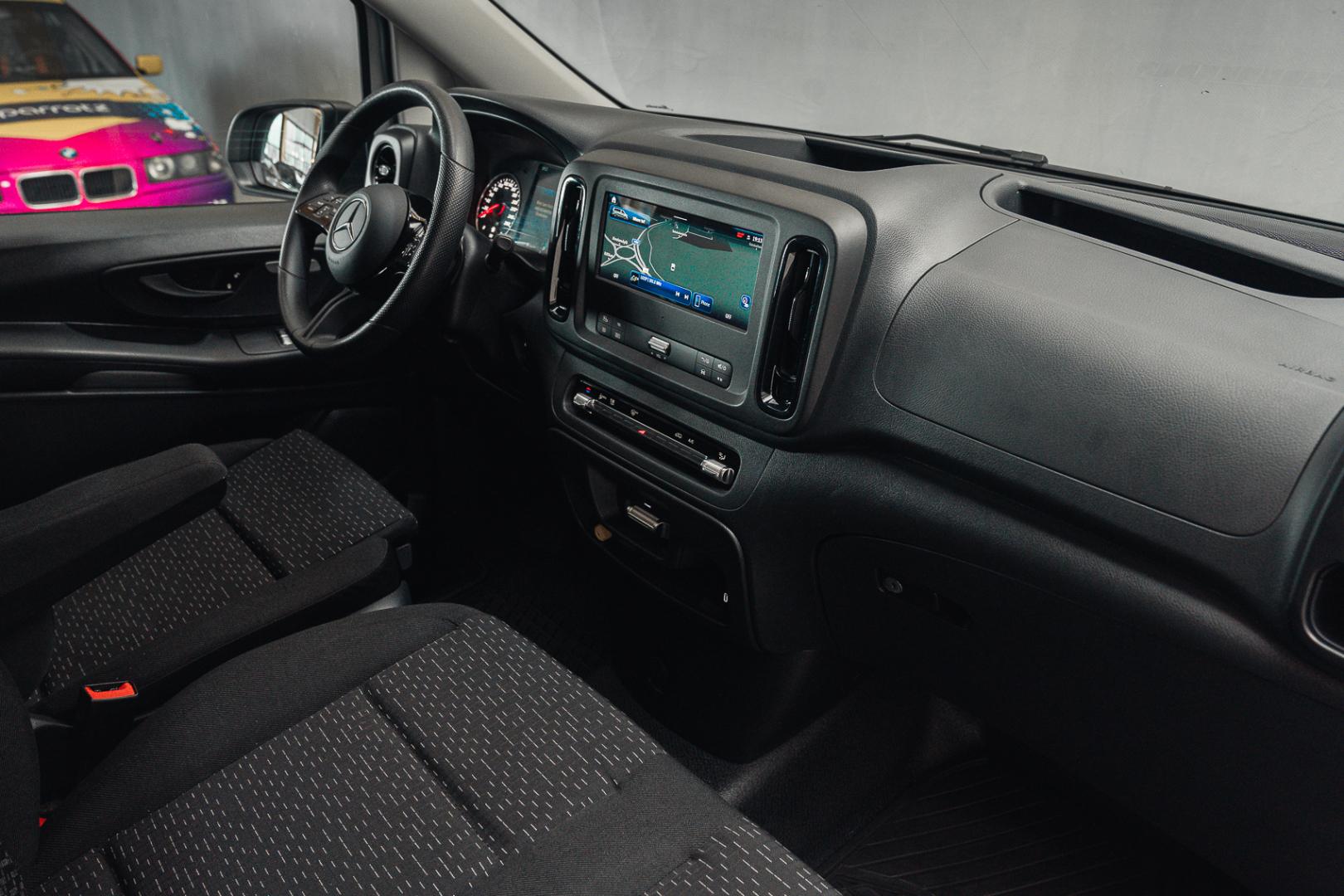 MERCEDES-BENZ Vito 2024