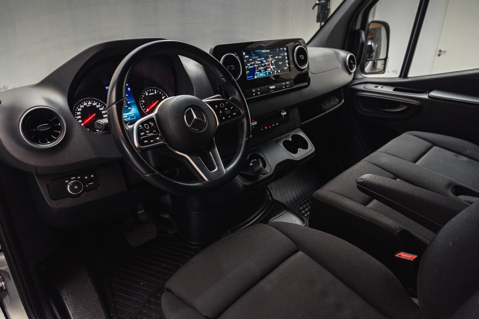 MERCEDES-BENZ Sprinter 2022