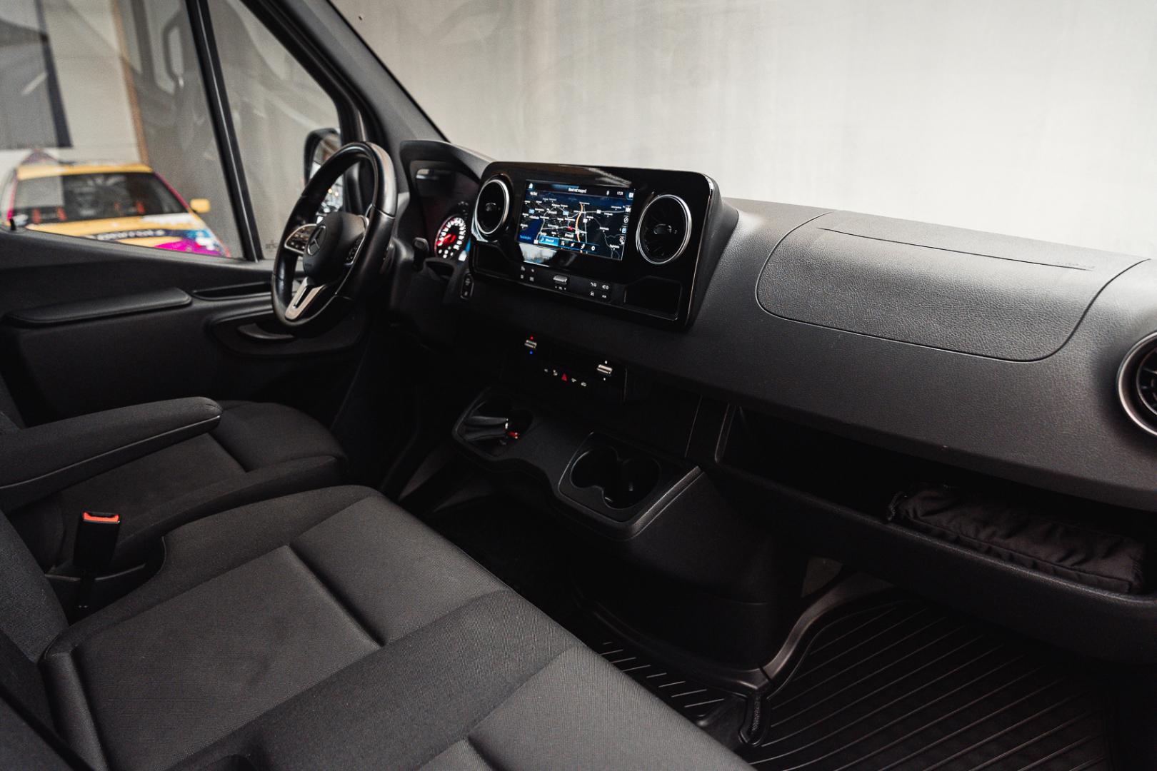MERCEDES-BENZ Sprinter 2022