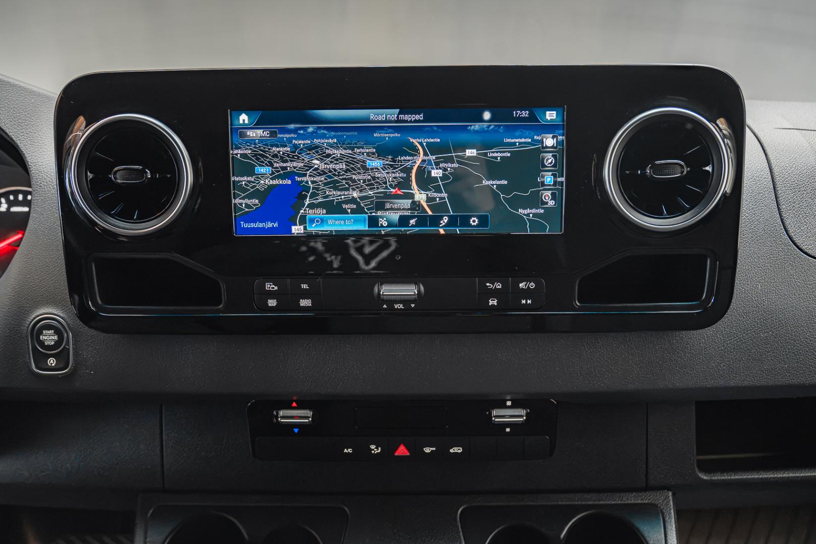 MERCEDES-BENZ Sprinter 2022