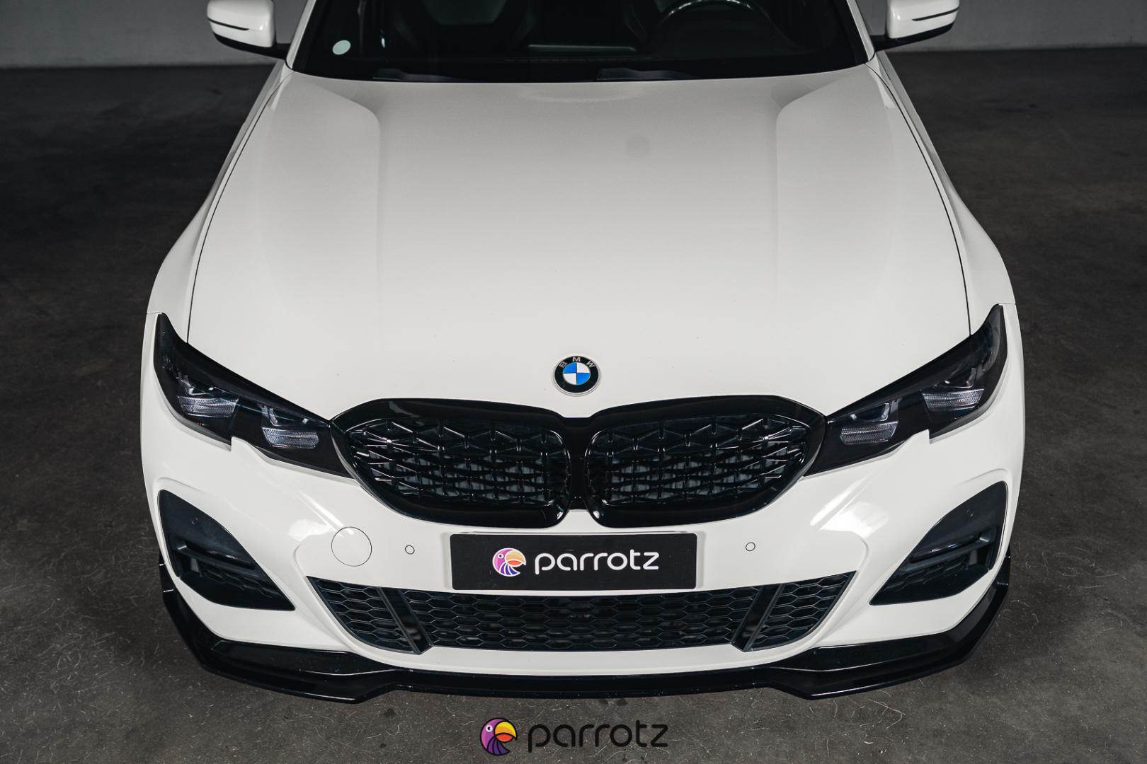 BMW 330 2019