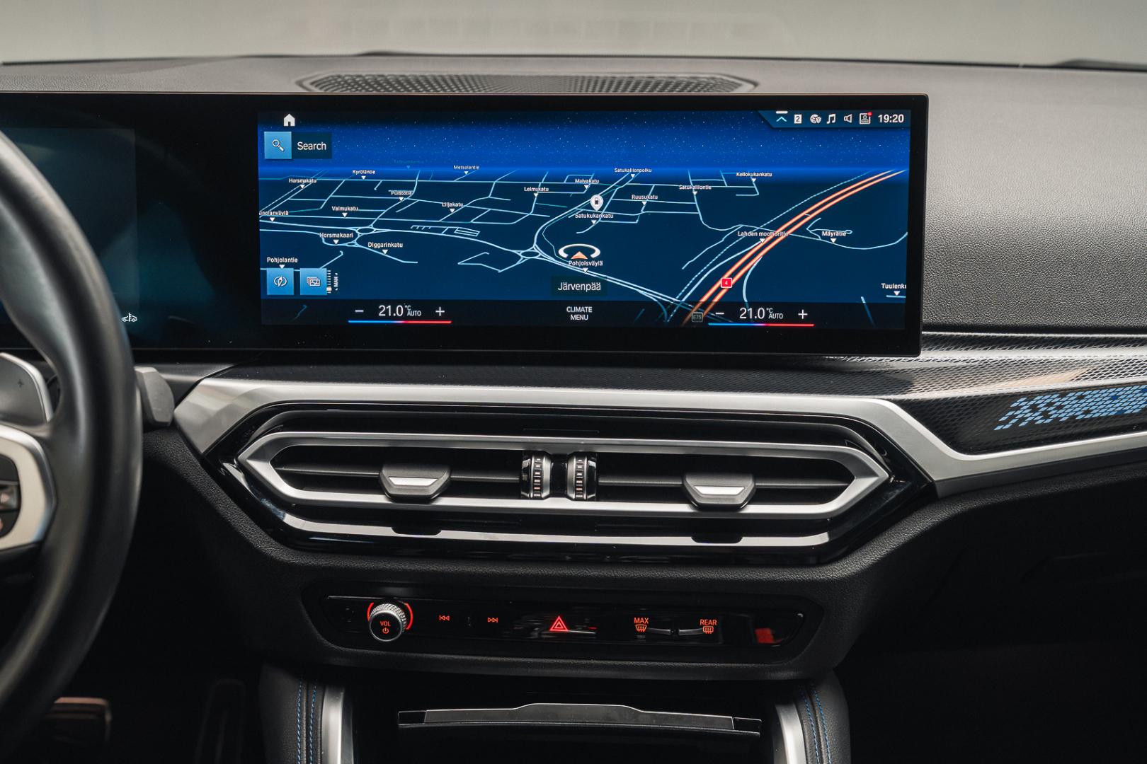 BMW M240i 2023