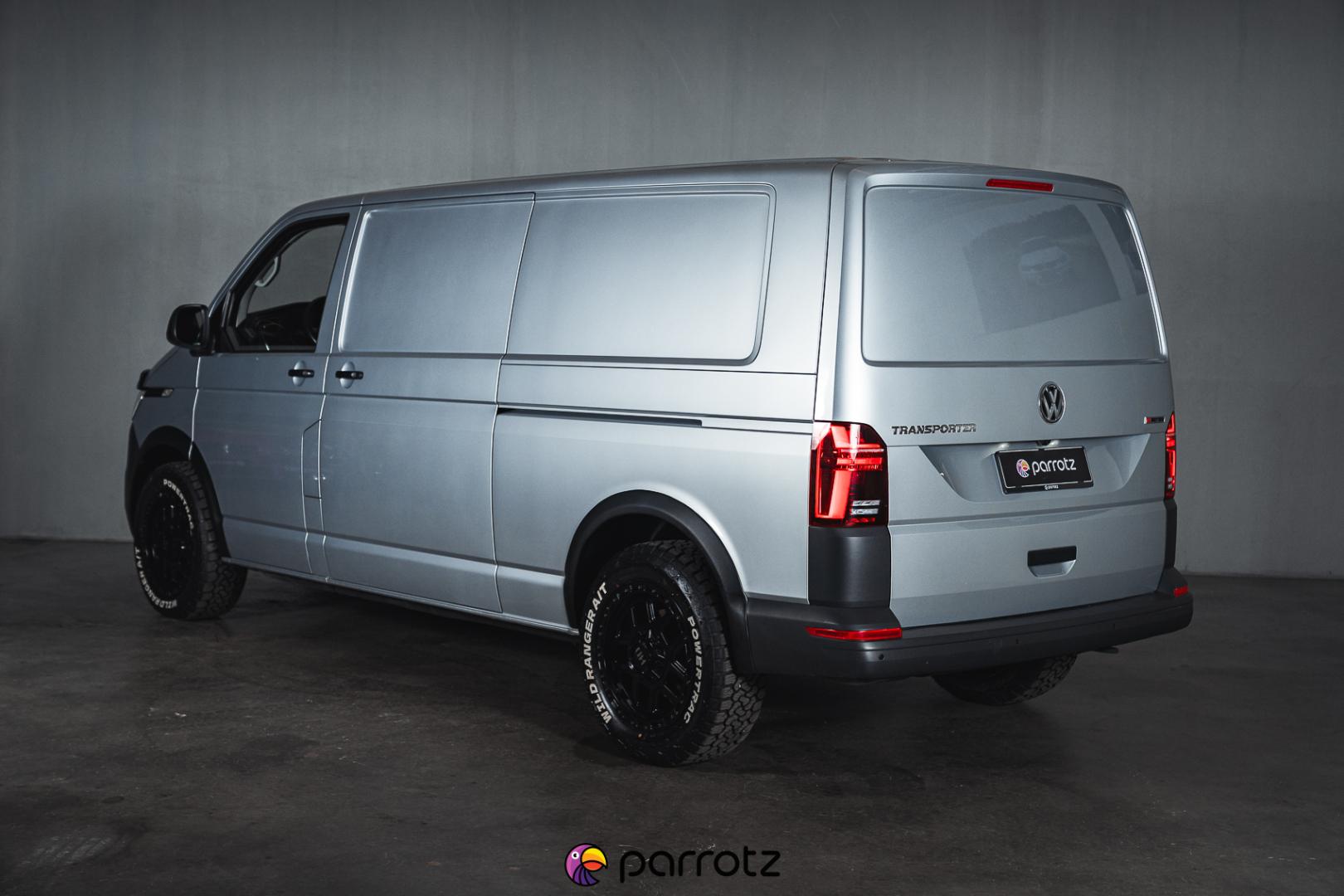 VOLKSWAGEN Transporter 2023