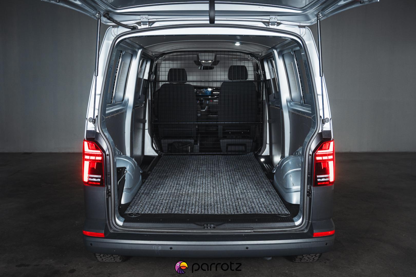 VOLKSWAGEN Transporter 2023