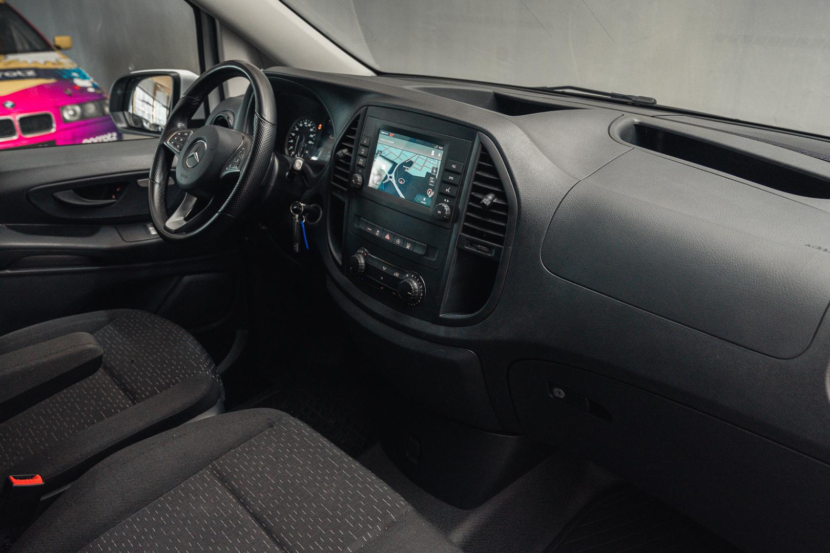 MERCEDES-BENZ Vito 2022