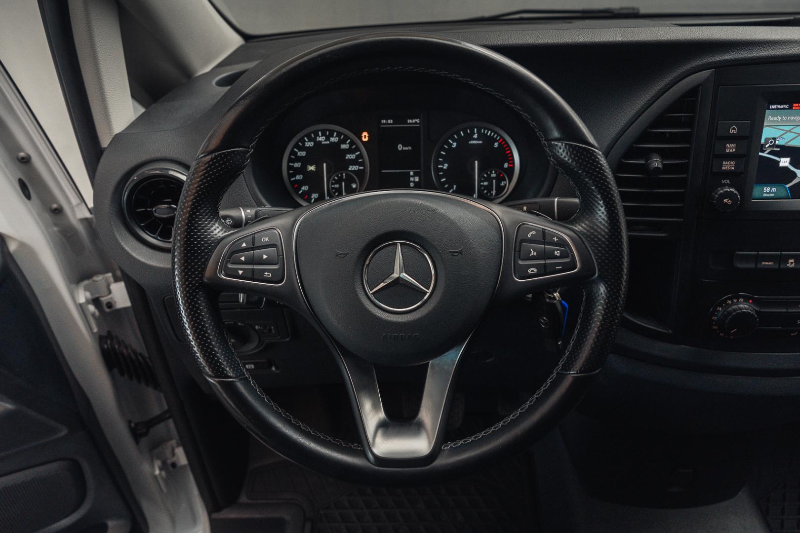 MERCEDES-BENZ Vito 2022