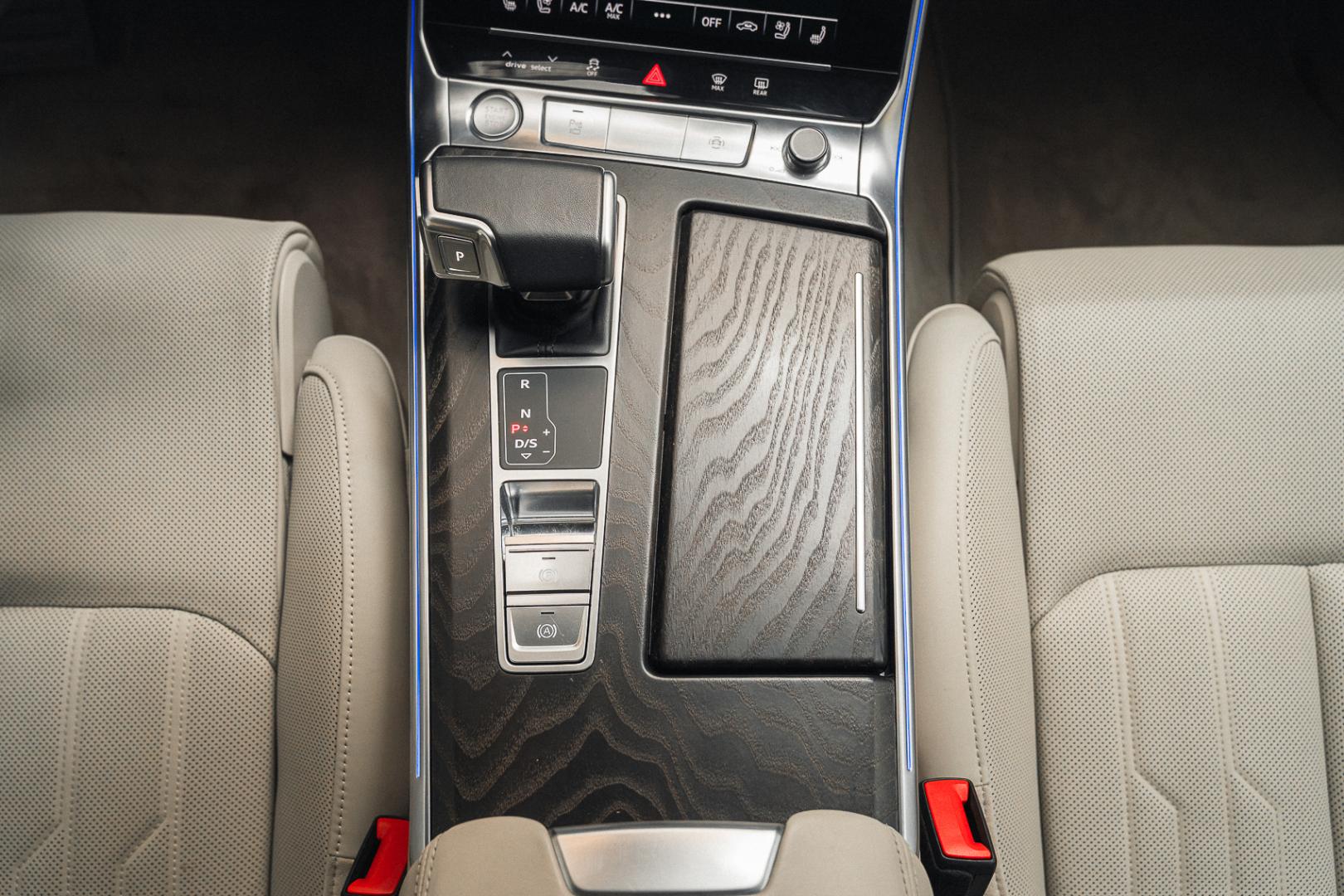 AUDI A6 2019