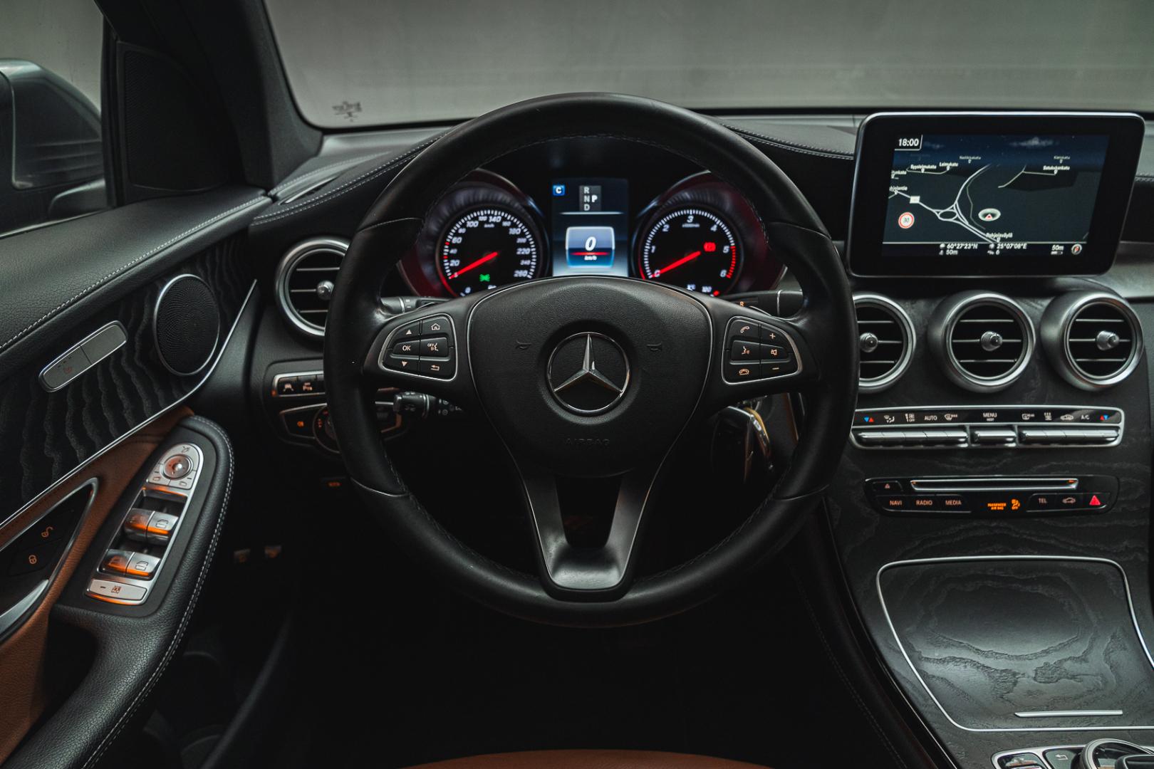 MERCEDES-BENZ GLC 2016