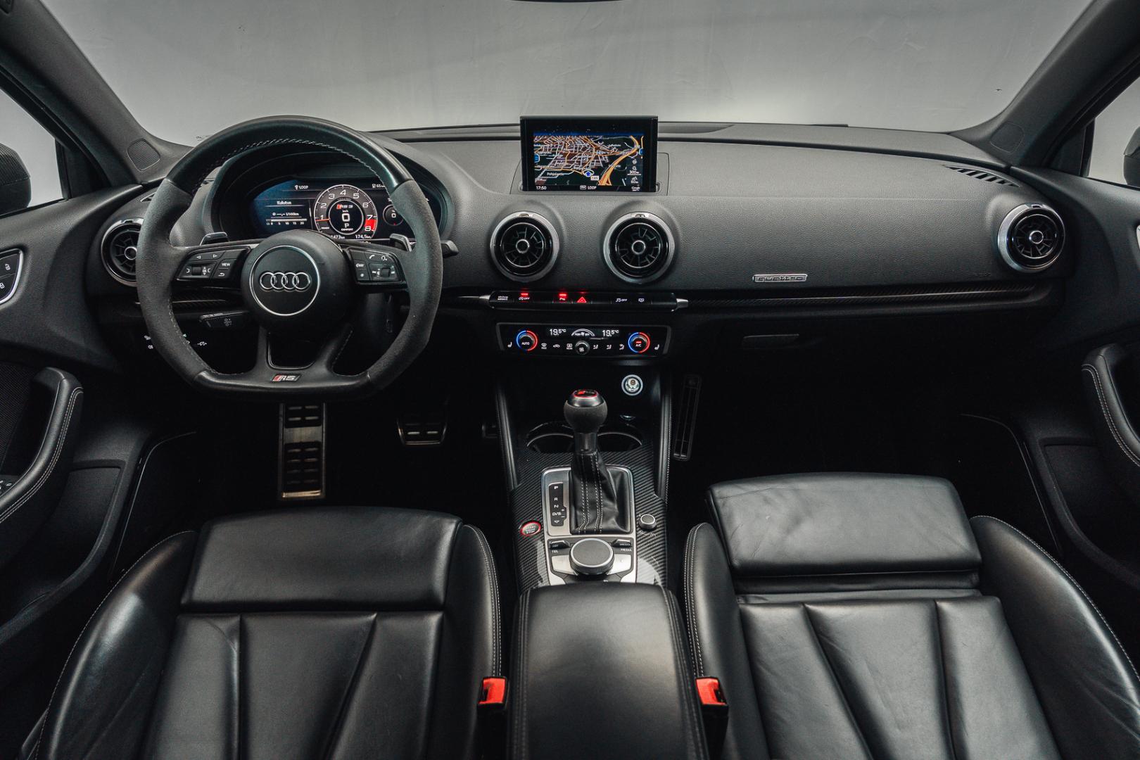 AUDI RS3 2018