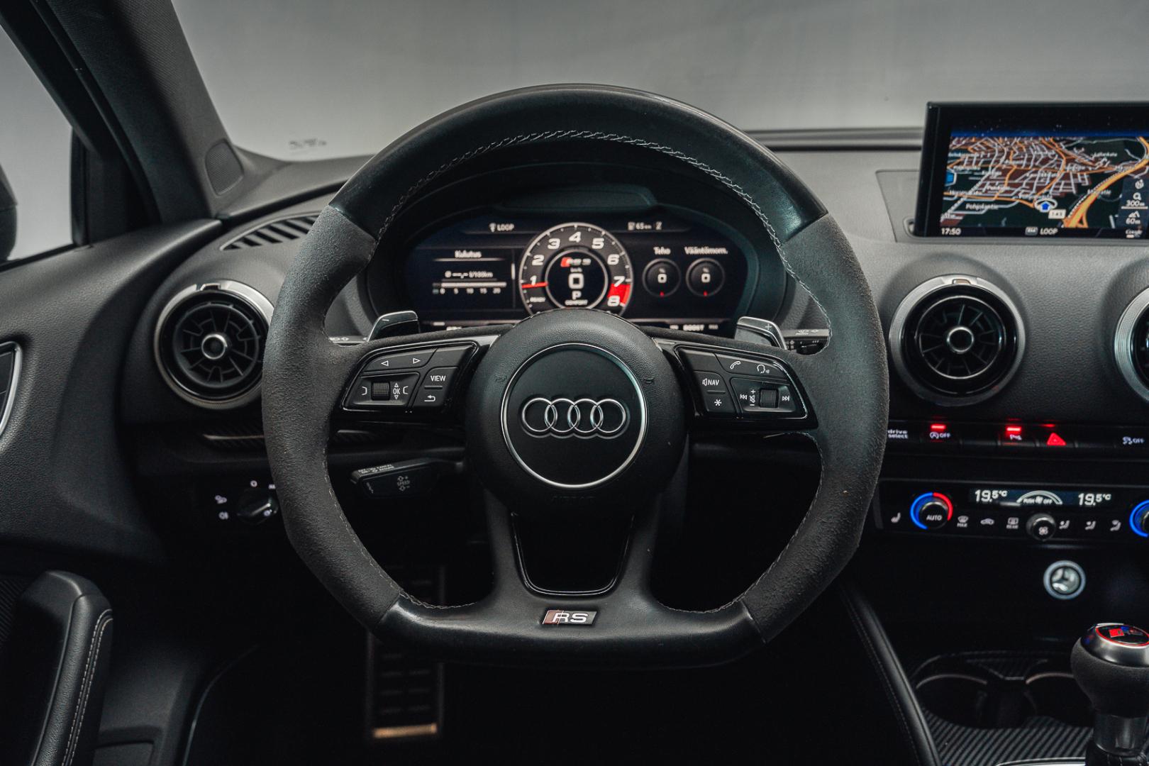 AUDI RS3 2018