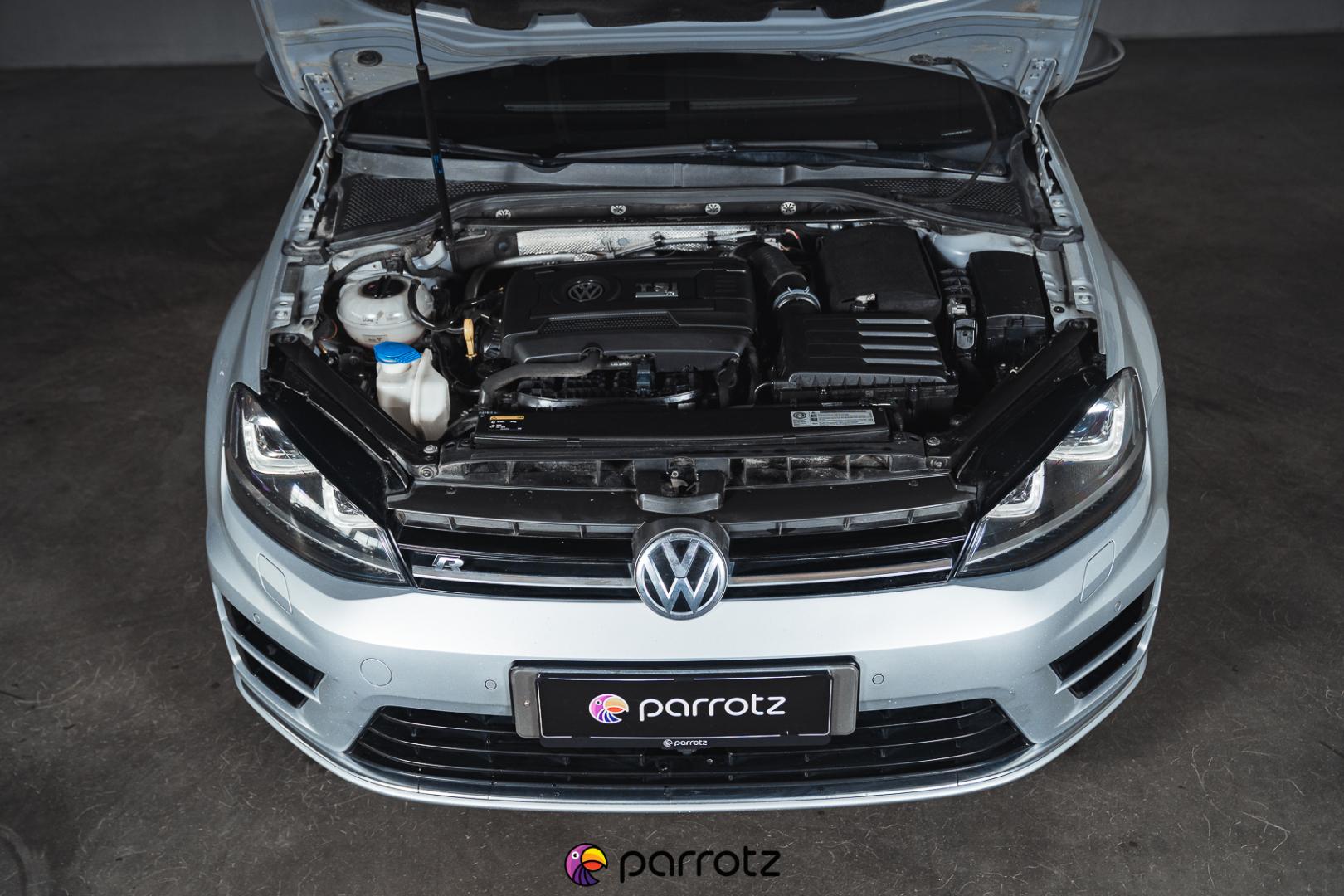 VOLKSWAGEN Golf 2015