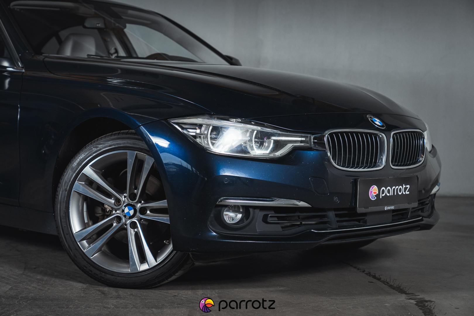 BMW 330 2017