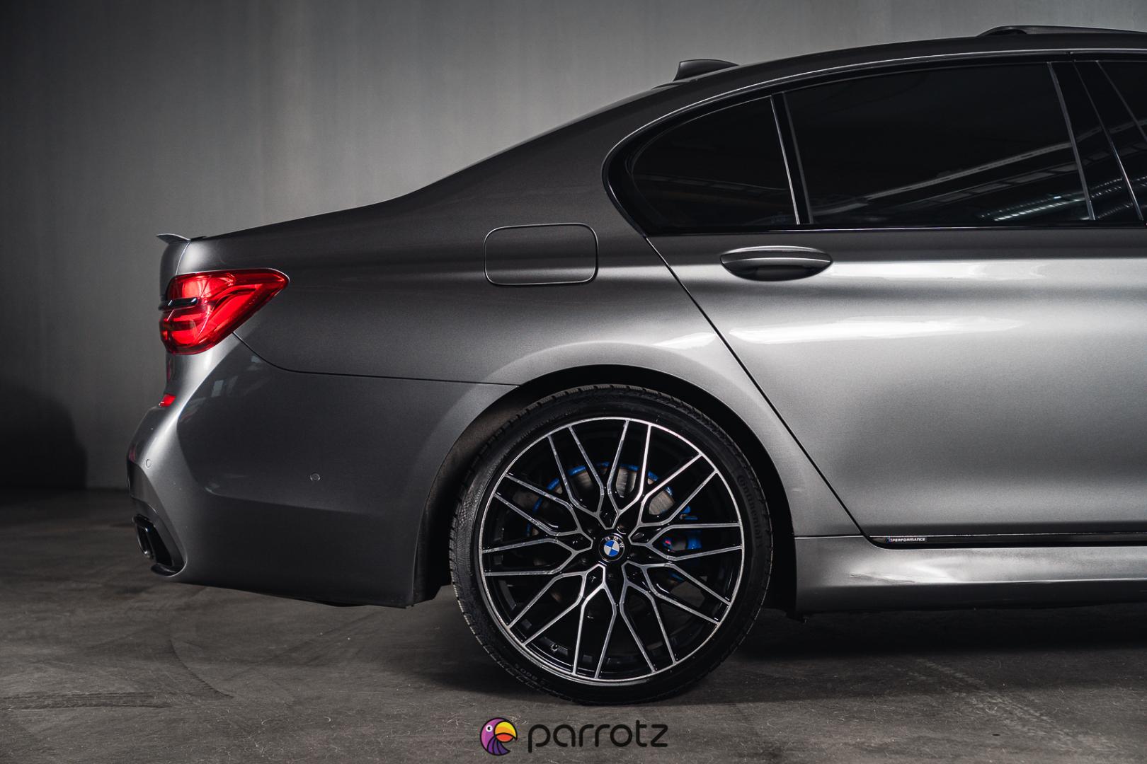 BMW 730 2016