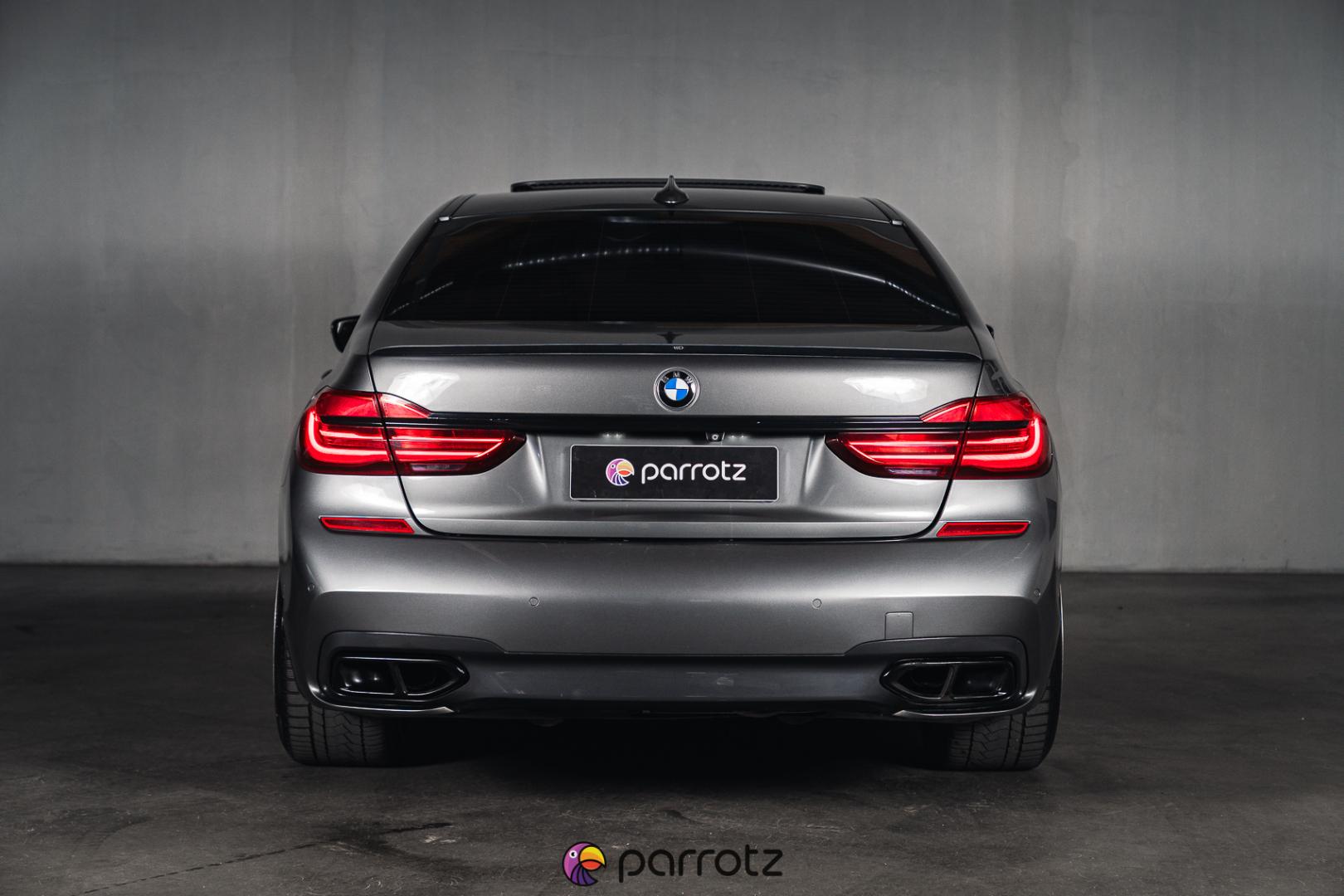 BMW 730 2016