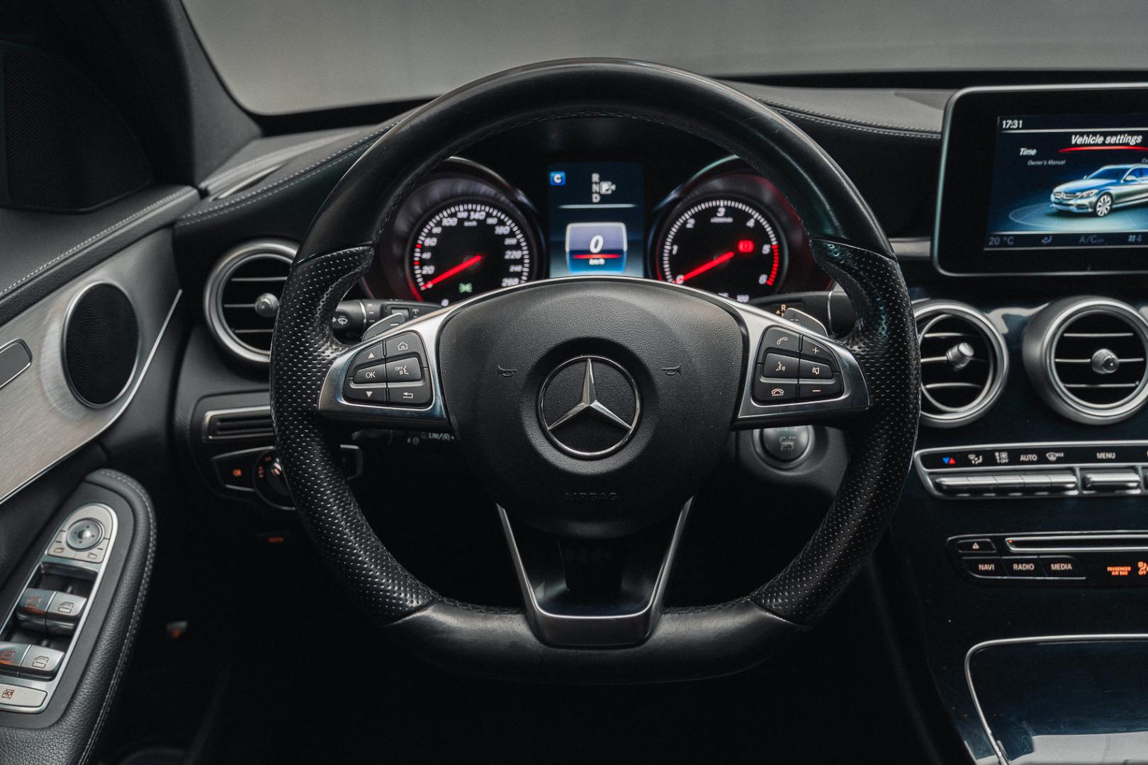 MERCEDES-BENZ C 2015