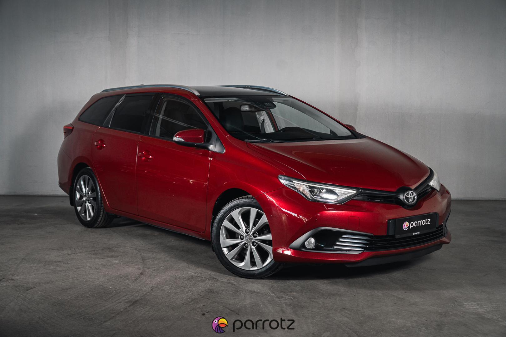 TOYOTA Auris 2017