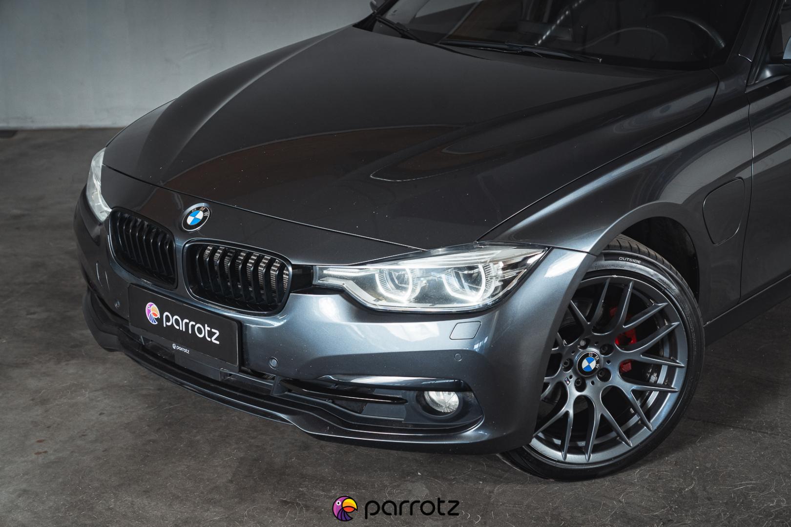 BMW 330 2017