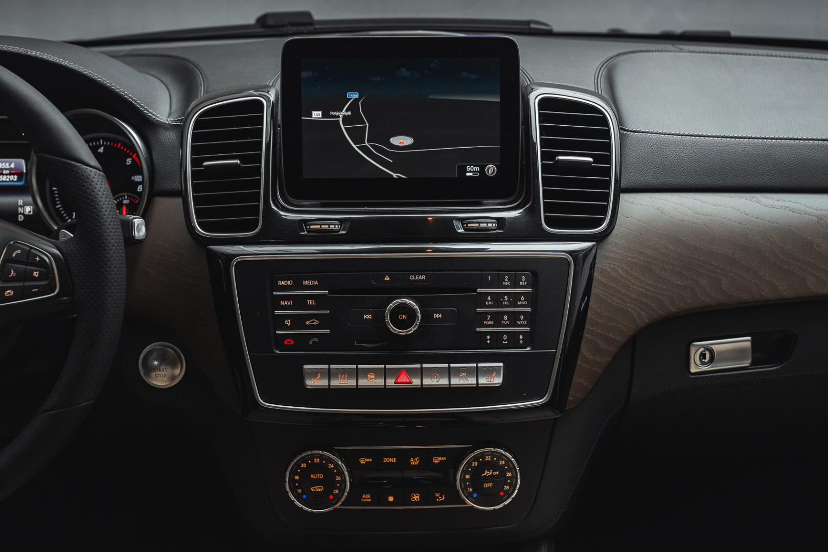 MERCEDES-BENZ GLS 2016