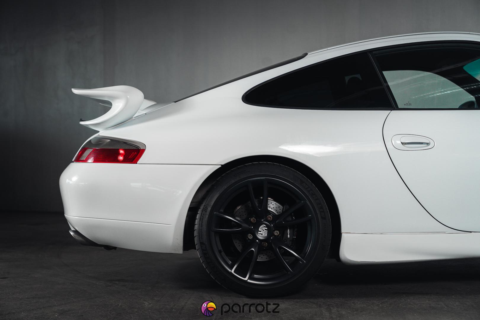 PORSCHE 911 1999