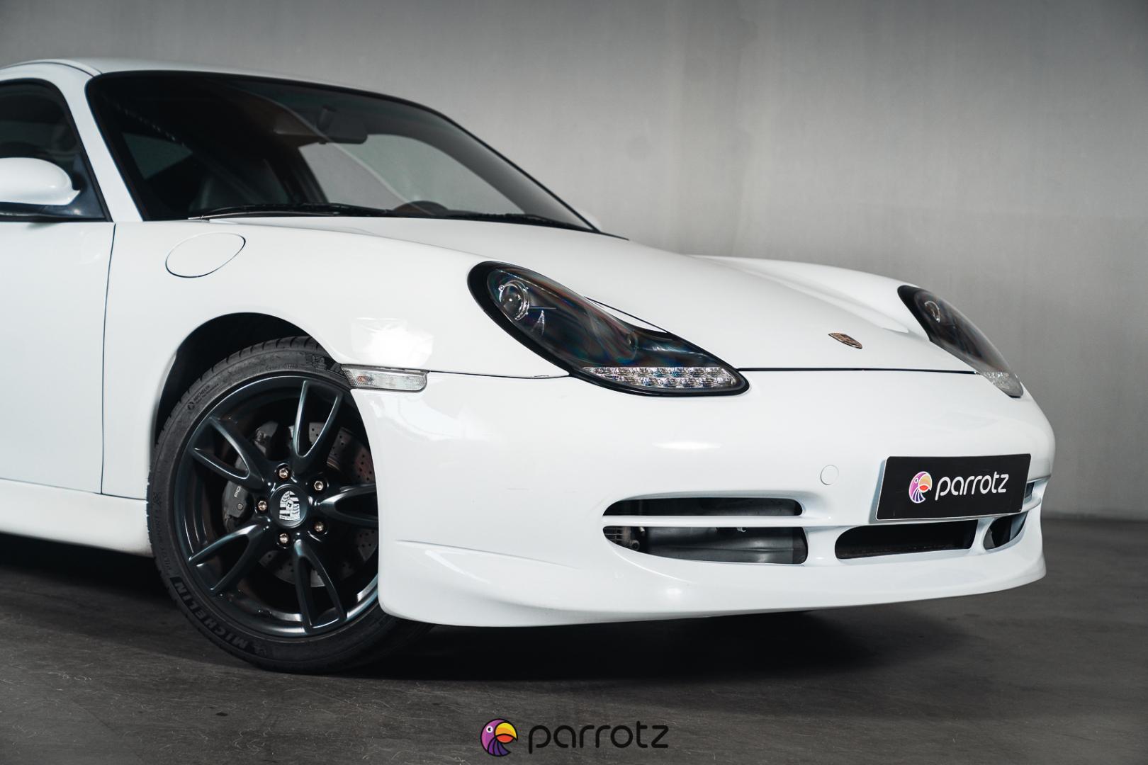 PORSCHE 911 1999