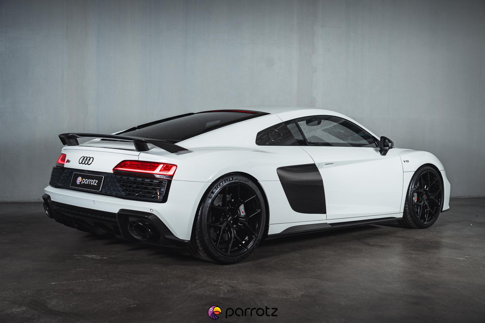 AUDI R8 2019