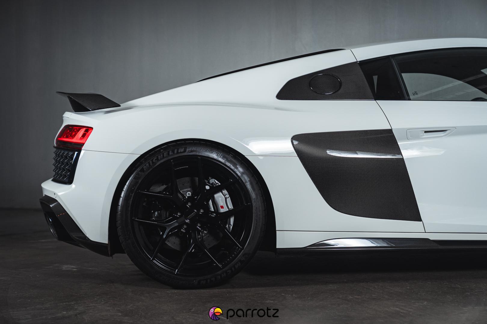 AUDI R8 2019